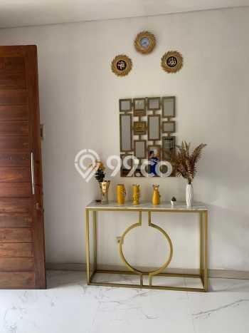 Hunian Cantik Minimalis Lb 250m2 di Cipondoh, Tangerang Hunian Cantik Minimalis Lb 250m2 di Cipondoh, Tangerang