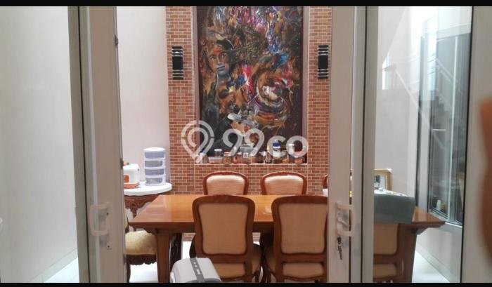 For Sale! Luxury House LT 216m2 Desain Elegan di Taman Surya For Sale! Luxury House LT 216m2 Desain Elegan di Taman Surya