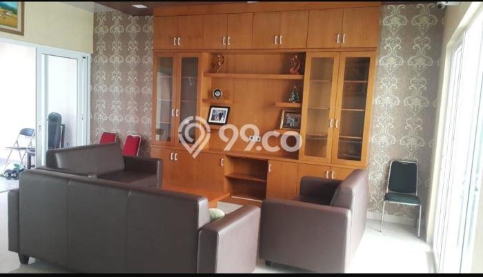 For Sale! Luxury House LT 216m2 Desain Elegan di Taman Surya For Sale! Luxury House LT 216m2 Desain Elegan di Taman Surya