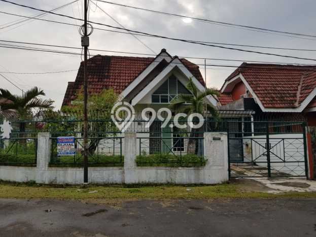 Hunian Elit LB 320m2 Siap Huni Desain Elegan di BSD, Tangerang Hunian Elit LB 320m2 Siap Huni Desain Elegan di BSD, Tangerang