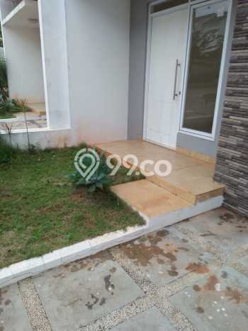 Dijual Rumah 3 Kamar Lokasi Ideal Bagus dan Strategis di BSD Dijual Rumah 3 Kamar Lokasi Ideal Bagus dan Strategis di BSD