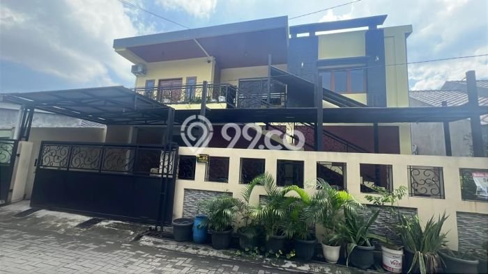 Rumah Strategis Modern Lb 278m2 di Karawaci, Tangerang Rumah Strategis Modern Lb 278m2 di Karawaci, Tangerang