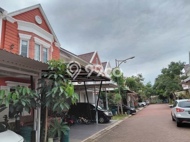 Hunian Strategis 3 KT LB 130m2 Kondisi Bagus di Gading Serpong Hunian Strategis 3 KT LB 130m2 Kondisi Bagus di Gading Serpong