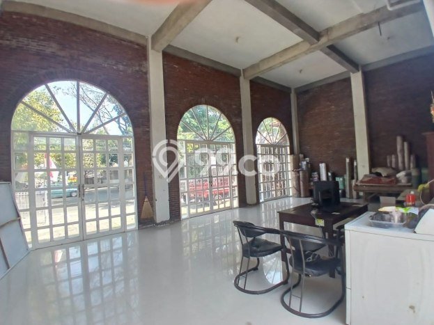 Ruko Bagus Dijual LB 250m2 Lokasi Strategis Malang Area Cocok untuk Bisnis Ruko Bagus Dijual LB 250m2 Lokasi Strategis Malang Area Cocok untuk Bisnis