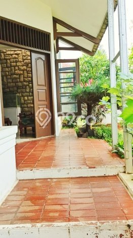 LOKASI TERBAIK! Vila di Tangerang, Luas 280m2m², Lingkungan Tenang dan nyaman LOKASI TERBAIK! Vila di Tangerang, Luas 280m2m², Lingkungan Tenang dan nyaman