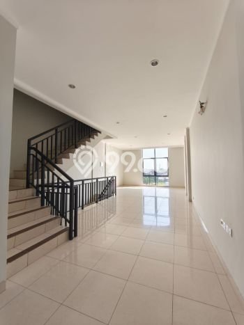 FOR RENT! Ruko di Summarecon Bekasi Cocok untuk Bisnis 194m2 FOR RENT! Ruko di Summarecon Bekasi Cocok untuk Bisnis 194m2