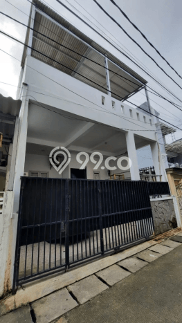 Rumah Modern Cantik 3 Kamar Bisa Langsung Pindah di Kelapa Gading Rumah Modern Cantik 3 Kamar Bisa Langsung Pindah di Kelapa Gading
