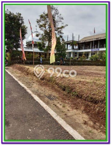 Kavling Tanah di Sleman Dijual Luas 176m2 Legalitas SHM Kavling Tanah di Sleman Dijual Luas 176m2 Legalitas SHM