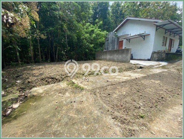 Jarang Ada! Tanah di Sleman Punya Luas 90m2 SHM Jarang Ada! Tanah di Sleman Punya Luas 90m2 SHM