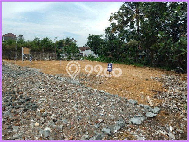 Tanah Kosong Dijual di Sleman dengan Area 148m2 Tanah Kosong Dijual di Sleman dengan Area 148m2