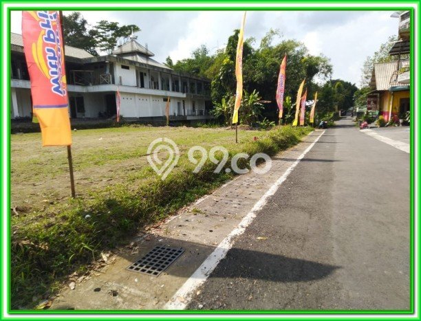 Tanah Komersial Kawasan Sleman, Luas 230m², Lokasi Strategis Tanah Komersial Kawasan Sleman, Luas 230m², Lokasi Strategis