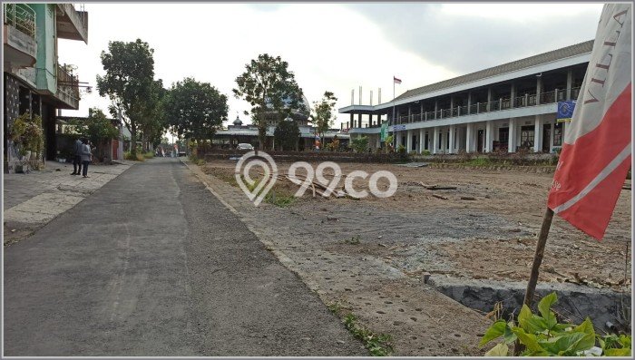 AREA PROSPEKTIF! Tanah di Sleman, Luas 230m², Dekat Transportasi, Kawasan Potensial AREA PROSPEKTIF! Tanah di Sleman, Luas 230m², Dekat Transportasi, Kawasan Potensial