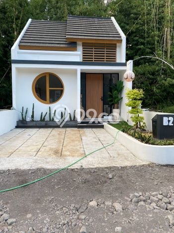 Rumah Asri area Kulonprogo, Kulon Progo, Luas 73m² Bangunan 40m² Rumah Asri area Kulonprogo, Kulon Progo, Luas 73m² Bangunan 40m²