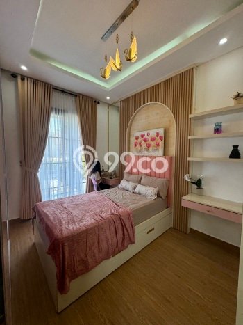Hunian Mewah LB 135m2 Siap Pakai Desain Elegan di Maguwoharjo, Yogyakarta Hunian Mewah LB 135m2 Siap Pakai Desain Elegan di Maguwoharjo, Yogyakarta