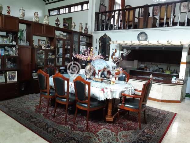 Dijual Hunian Mewah dengan Fasilitas Sekitar Lengkap di Menteng, Jakarta Pusat Dijual Hunian Mewah dengan Fasilitas Sekitar Lengkap di Menteng, Jakarta Pusat