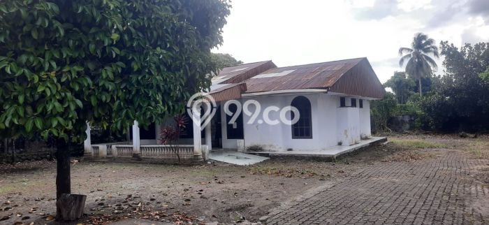 KEUNTUNGAN BERLIPAT! Gudang di Kalawat, Luas 1000m2m², Area Komersial KEUNTUNGAN BERLIPAT! Gudang di Kalawat, Luas 1000m2m², Area Komersial
