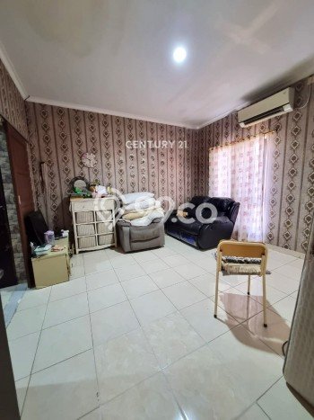 Hunian Nyaman Asri 3 KT Siap Huni di Bintaro Tangerang Selatan Hunian Nyaman Asri 3 KT Siap Huni di Bintaro Tangerang Selatan