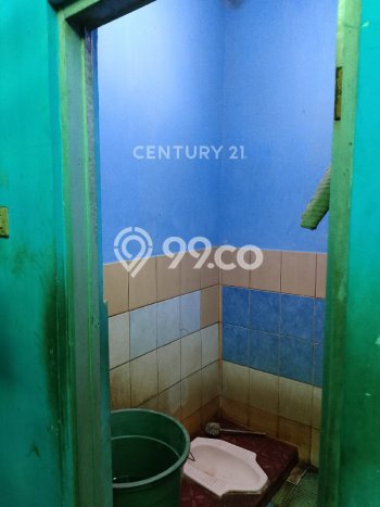 Komersial Bagus Dijual LB 60m2 Lokasi Strategis Jakarta Timur Area Cocok untuk Bisnis Komersial Bagus Dijual LB 60m2 Lokasi Strategis Jakarta Timur Area Cocok untuk Bisnis