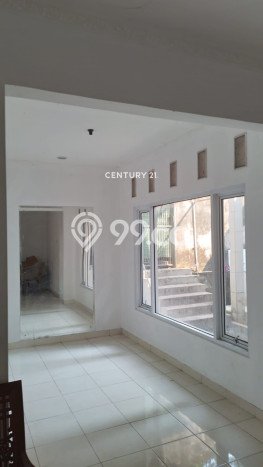 Dijual Cepat Rumah Bagus Siap Huni LB 140m2 di Kramat Jati, Jakarta Timur Dijual Cepat Rumah Bagus Siap Huni LB 140m2 di Kramat Jati, Jakarta Timur