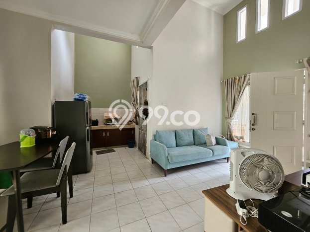 Disewakan! Rumah 2 Kamar Tidur &
2 Kamar Mandi di Grand Wisata, Bekasi Disewakan! Rumah 2 Kamar Tidur &
2 Kamar Mandi di Grand Wisata, Bekasi