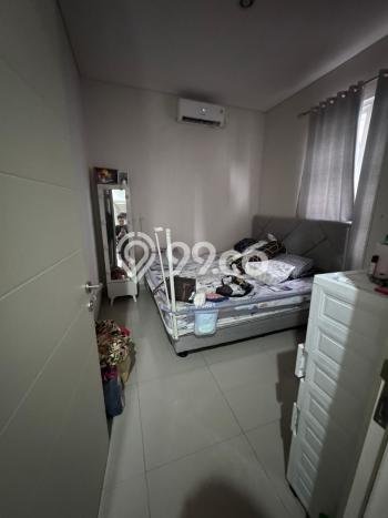 For Sale Hunian Rumah Terawat 2 KT di Harapan Indah, Bekasi For Sale Hunian Rumah Terawat 2 KT di Harapan Indah, Bekasi
