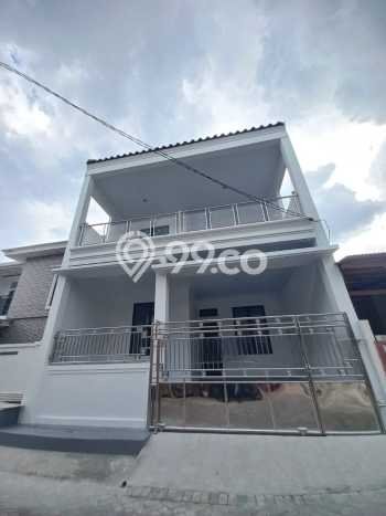 Rumah Modern 4 Kamar LT 135m2 di harapan indah Rumah Modern 4 Kamar LT 135m2 di harapan indah