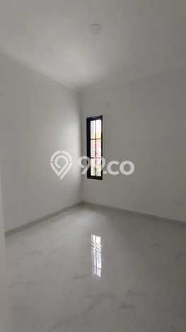 For Sale Hunian Rumah Terawat 4 Kamar di Harapan Indah, Bekasi For Sale Hunian Rumah Terawat 4 Kamar di Harapan Indah, Bekasi