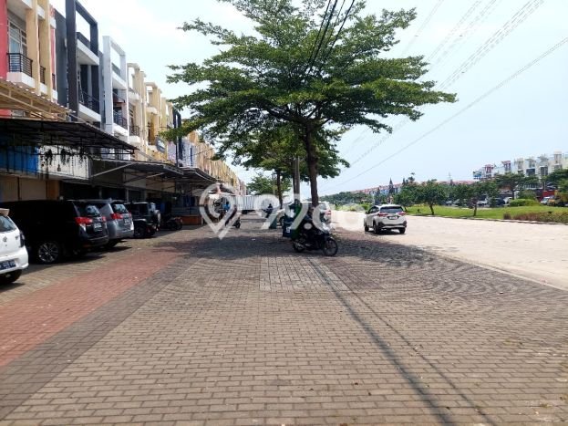 Paling Diincar! Ruko Dijual di harapan indah Harga Kompetitif Paling Diincar! Ruko Dijual di harapan indah Harga Kompetitif