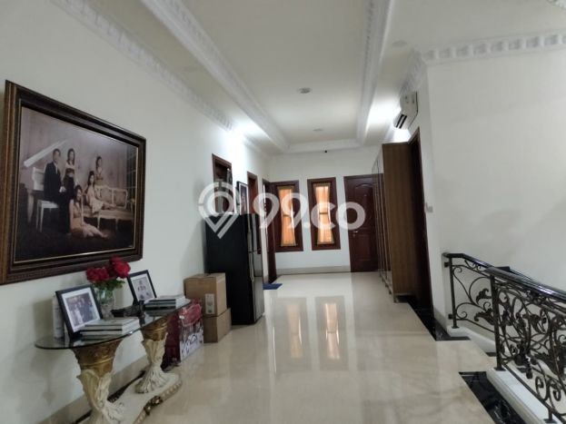 Rumah Mewah LB 650m2 Siap Huni Desain Elegan di Sunter, Jakarta Utara Rumah Mewah LB 650m2 Siap Huni Desain Elegan di Sunter, Jakarta Utara