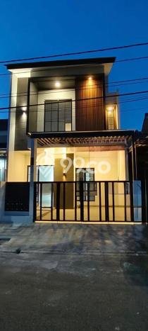 For Sale Hunian Rumah Terawat 4 Kamar di Harapan Indah, Bekasi For Sale Hunian Rumah Terawat 4 Kamar di Harapan Indah, Bekasi