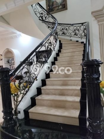 Rumah Mewah LB 650m2 Siap Huni Desain Elegan di Sunter, Jakarta Utara Rumah Mewah LB 650m2 Siap Huni Desain Elegan di Sunter, Jakarta Utara