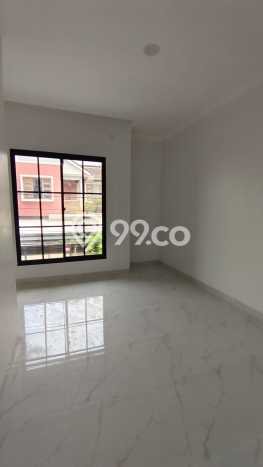 For Sale Hunian Rumah Terawat 4 Kamar di Harapan Indah, Bekasi For Sale Hunian Rumah Terawat 4 Kamar di Harapan Indah, Bekasi