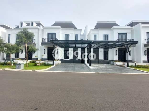 Ready to Use! Premium House LT 150m2 Desain Elegan di Summarecon Crown Gading Ready to Use! Premium House LT 150m2 Desain Elegan di Summarecon Crown Gading