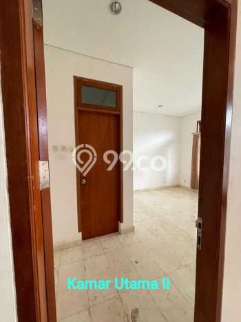 Siap Huni Hunian Elit 6 Kamar di Kebayoran Baru Dekat ke Mana Pun Siap Huni Hunian Elit 6 Kamar di Kebayoran Baru Dekat ke Mana Pun