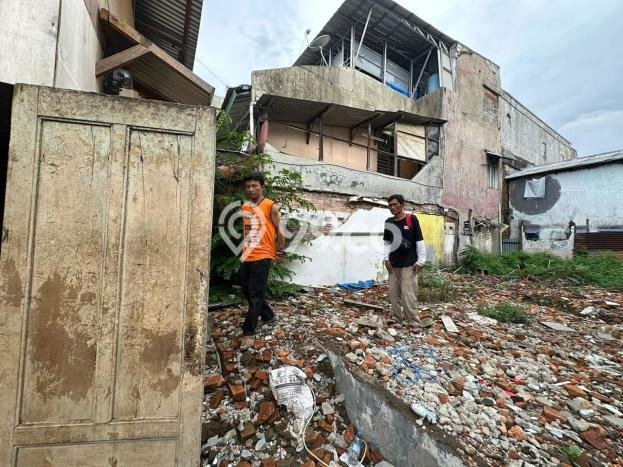 Kavling Tanah di Kebayoran Baru Dijual Luas 213m2 Legalitas SHM Kavling Tanah di Kebayoran Baru Dijual Luas 213m2 Legalitas SHM