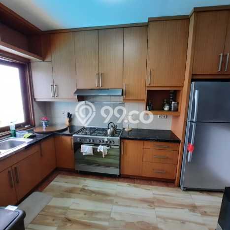 Sewa Rumah Nyaman di Kebayoran Baru Siap Huni dan Strategis Sewa Rumah Nyaman di Kebayoran Baru Siap Huni dan Strategis