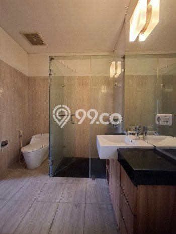 Disewakan Rumah Nyaman LT 920m2 / LB 500m2 di Menteng Dalam, Jakarta Selatan Disewakan Rumah Nyaman LT 920m2 / LB 500m2 di Menteng Dalam, Jakarta Selatan