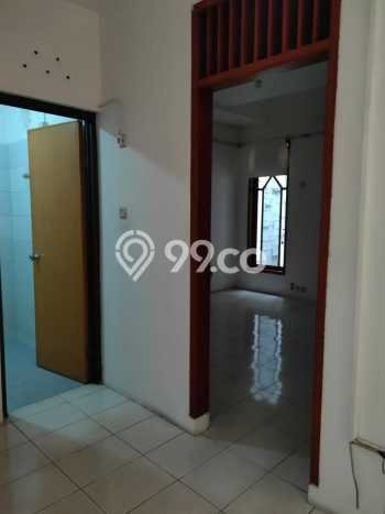 Siap Huni Hunian Elit 5 Kamar di Kebayoran Baru Dekat ke Mana Saja Siap Huni Hunian Elit 5 Kamar di Kebayoran Baru Dekat ke Mana Saja