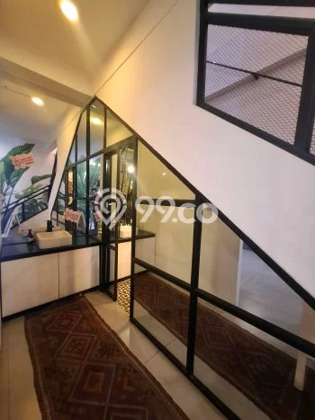 Ruko Komersial Disewakan di Kebayoran Baru Jakarta Selatan Luas 112m2 Ruko Komersial Disewakan di Kebayoran Baru Jakarta Selatan Luas 112m2