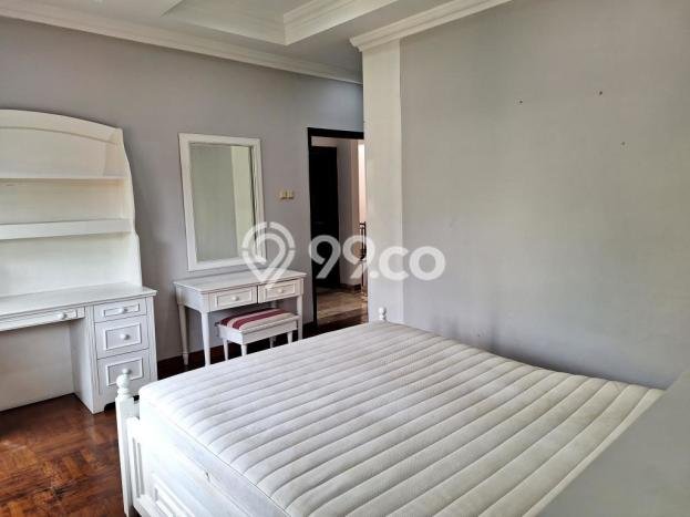 For Sale! Luxury House LT 189m2 Desain Elegan di Kemang For Sale! Luxury House LT 189m2 Desain Elegan di Kemang