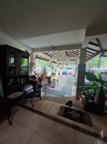 Siap Huni Rumah Mewah 5 Kamar di Kebayoran Baru Dekat ke Mana Pun Siap Huni Rumah Mewah 5 Kamar di Kebayoran Baru Dekat ke Mana Pun