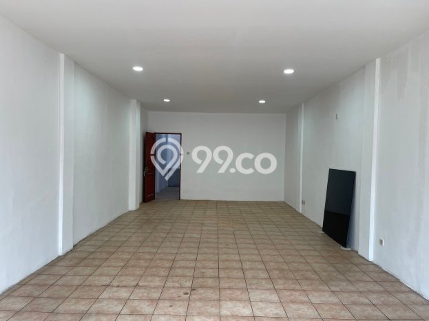 Ruko Bagus Dijual LB 270m2 Lokasi Strategis Jakarta Barat Area Cocok untuk Bisnis Ruko Bagus Dijual LB 270m2 Lokasi Strategis Jakarta Barat Area Cocok untuk Bisnis
