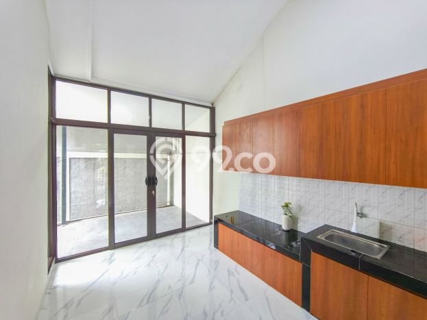 For Sale Rumah 2 Kamar Lokasi Strategis Bagus dan Strategis di Kelapa Dua For Sale Rumah 2 Kamar Lokasi Strategis Bagus dan Strategis di Kelapa Dua