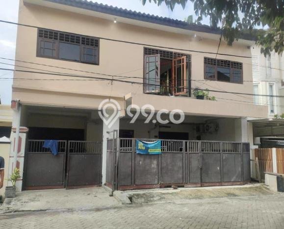 Rumah Kost Dijual di Rungkut, Surabaya, 8 KT, 4 KM, Bangunan 300m2 Rumah Kost Dijual di Rungkut, Surabaya, 8 KT, 4 KM, Bangunan 300m2