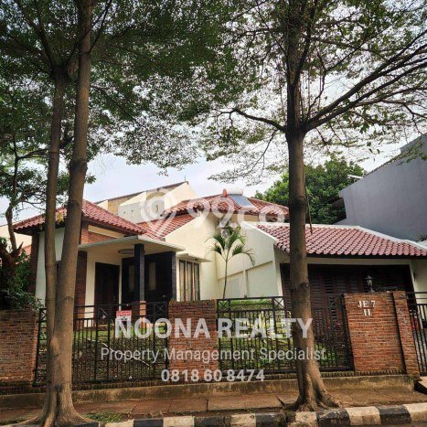 Rumah Elit LB 400m2 Siap Huni Desain Elegan di Sektor 9-Bintaro, Tangerang Selatan Rumah Elit LB 400m2 Siap Huni Desain Elegan di Sektor 9-Bintaro, Tangerang Selatan