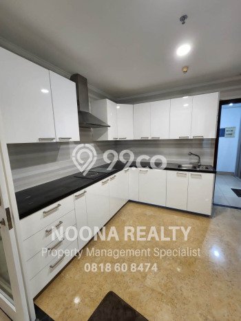 Apartemen Nyaman untuk Disewa, 3 Kamar di Jakarta Selatan Apartemen Nyaman untuk Disewa, 3 Kamar di Jakarta Selatan