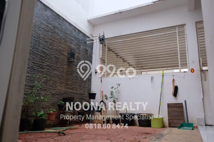 Dijual Rumah Luas Elegan Dengan View Cantik di Bendungan Hilir, Jakarta Pusat Dijual Rumah Luas Elegan Dengan View Cantik di Bendungan Hilir, Jakarta Pusat