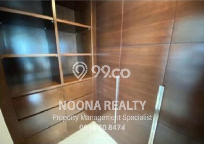 Hunian Apartemen High-Class untuk Dijual di Jakarta Selatan dengan 3 BR & 2 Kamar Mandi Hunian Apartemen High-Class untuk Dijual di Jakarta Selatan dengan 3 BR & 2 Kamar Mandi