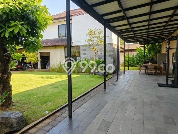 Ready to Use! Luxury House LT 284m2 Desain Modern di Nusa Dua Ready to Use! Luxury House LT 284m2 Desain Modern di Nusa Dua