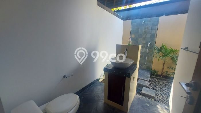 Hunian Elit LB 247m2 Siap Pakai Desain Elegan di Sanur, Denpasar Hunian Elit LB 247m2 Siap Pakai Desain Elegan di Sanur, Denpasar